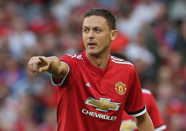 过不定期的 过不定期的